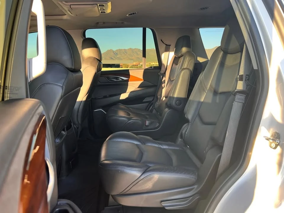 2019 Cadillac Escalade 4th Gen - Image 13 of 16