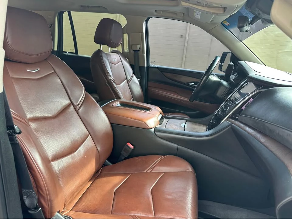 2019 Cadillac Escalade 4th Gen - Image 13 of 16