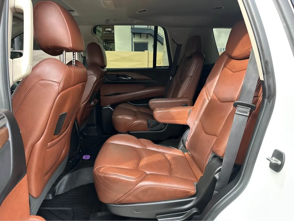 2019 Cadillac Escalade 4th Gen - Image 10 of 16