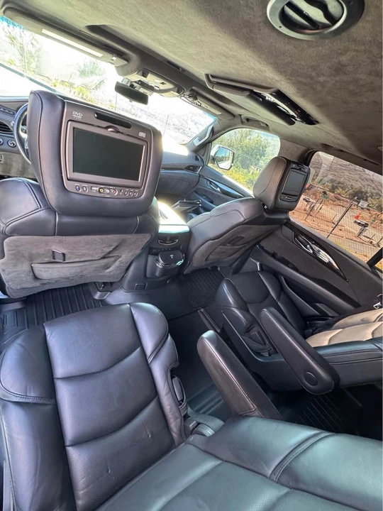 2019 Cadillac Escalade 4th Gen - Image 5 of 19