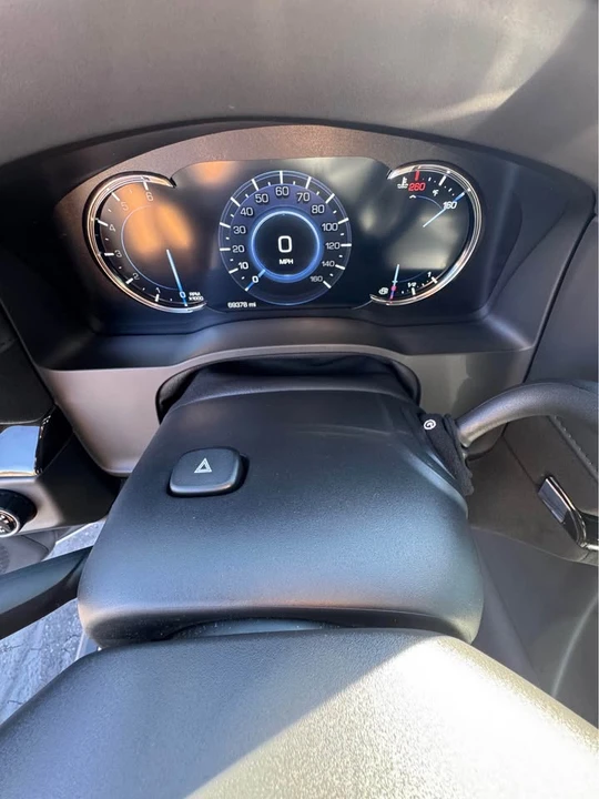 2019 Cadillac Escalade 4th Gen - Image 9 of 19