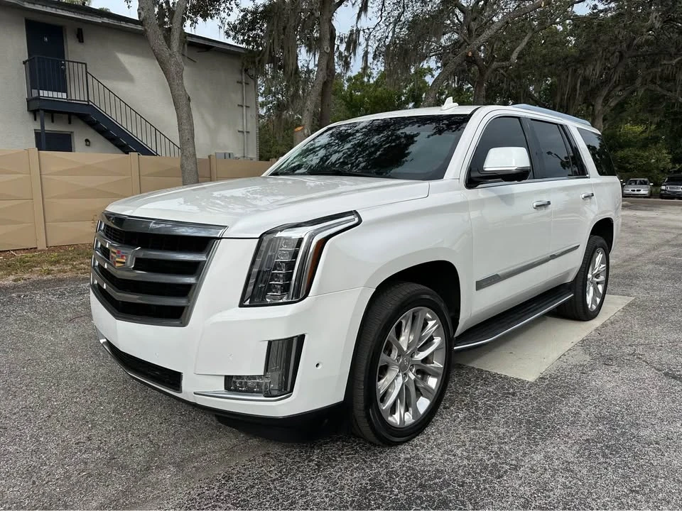 2019 Cadillac Escalade 4th Gen - Image 8 of 16