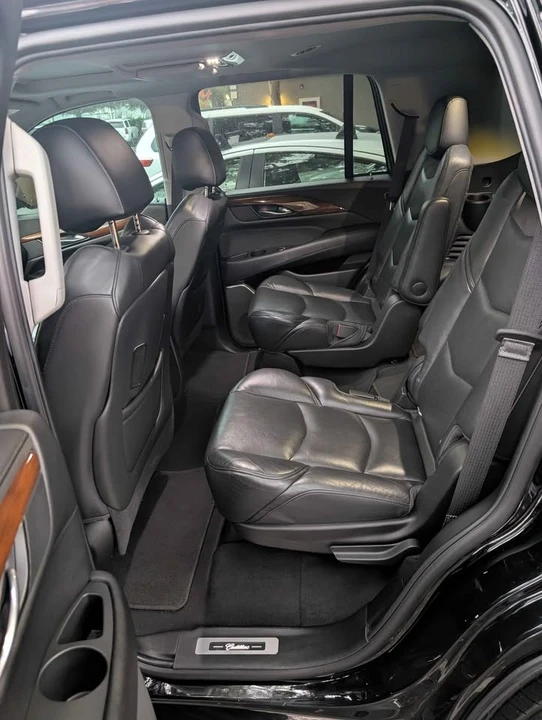 2019 Cadillac Escalade 4th Gen - Image 8 of 18
