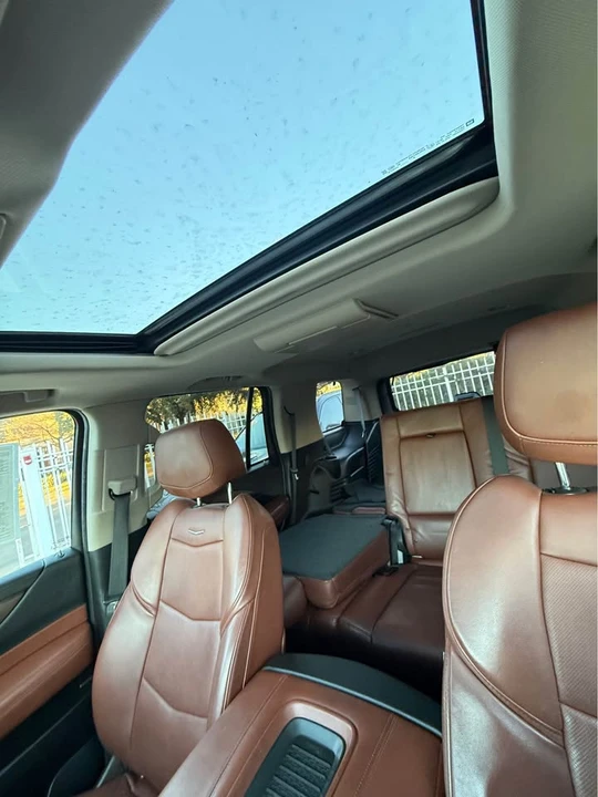 2019 Cadillac Escalade 4th Gen - Image 3 of 9