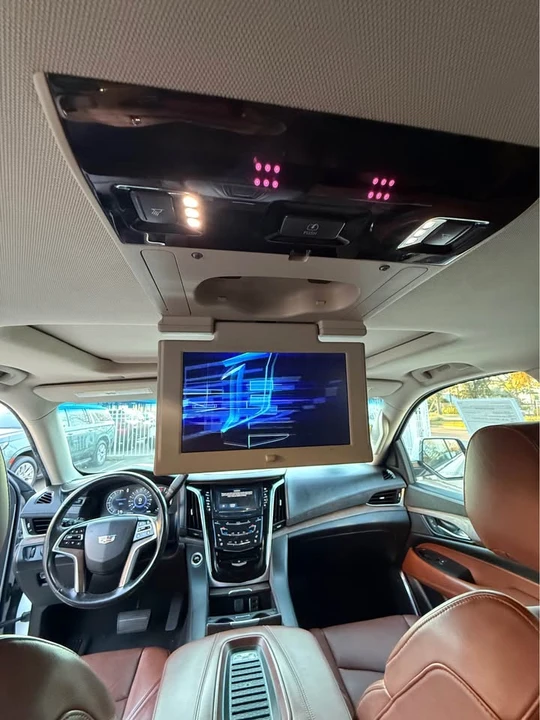 2019 Cadillac Escalade 4th Gen - Image 5 of 9
