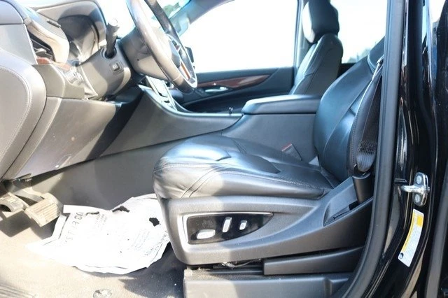2019 Cadillac Escalade 4th Gen - Image 4 of 10