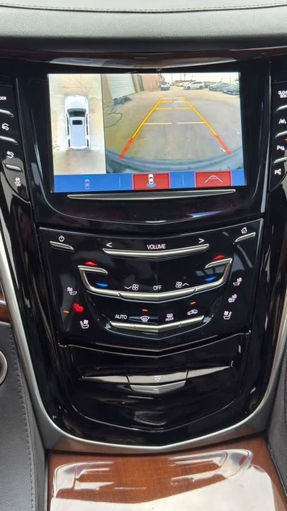 2019 Cadillac Escalade 4th Gen - Image 6 of 13