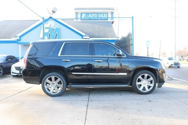 2019 Cadillac Escalade 4th Gen - Image 2 of 10