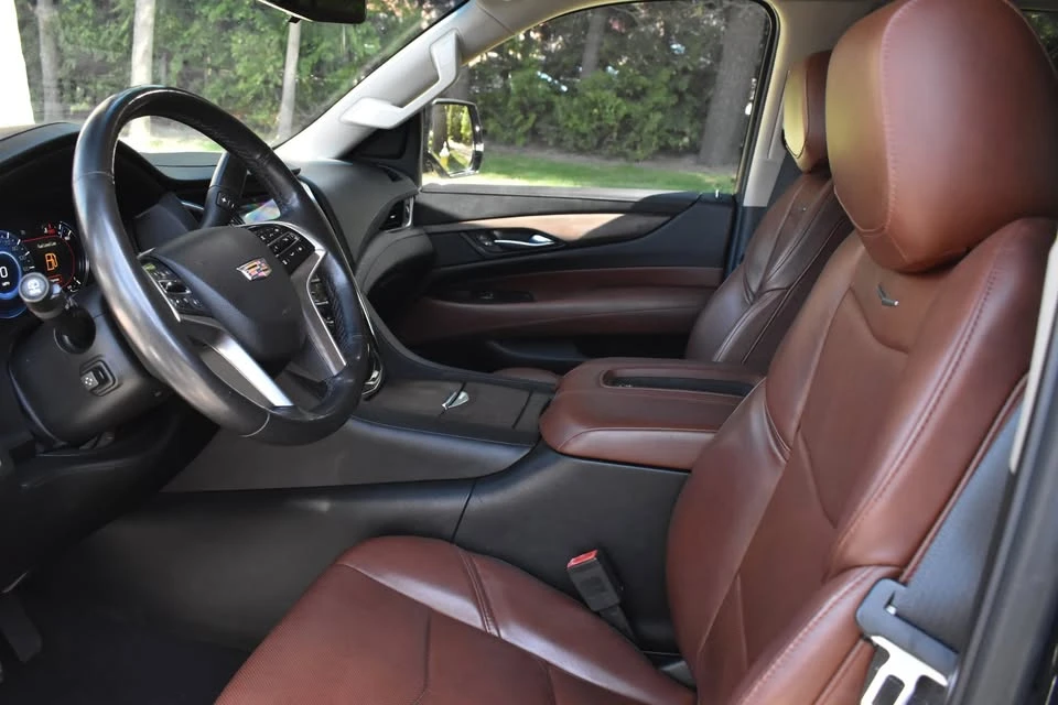 2019 Cadillac Escalade 4th Gen - Image 18 of 19