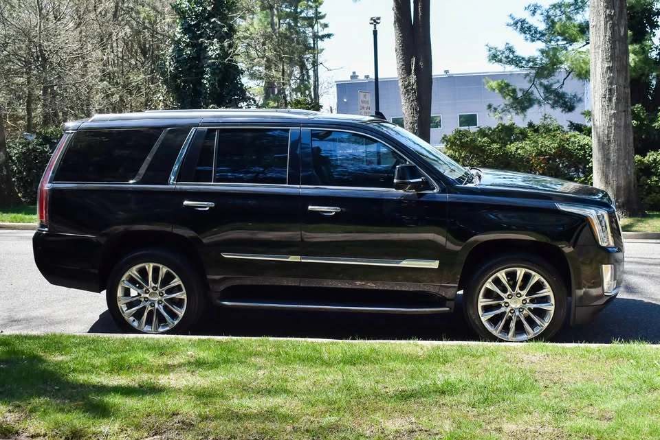 2019 Cadillac Escalade 4th Gen - Image 10 of 19