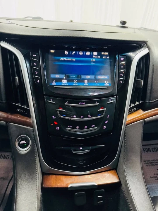 2019 Cadillac Escalade 4th Gen - Image 9 of 15