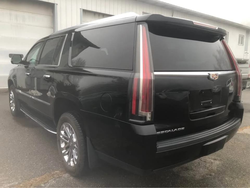 2019 Cadillac Escalade 4th Gen - Image 10 of 12