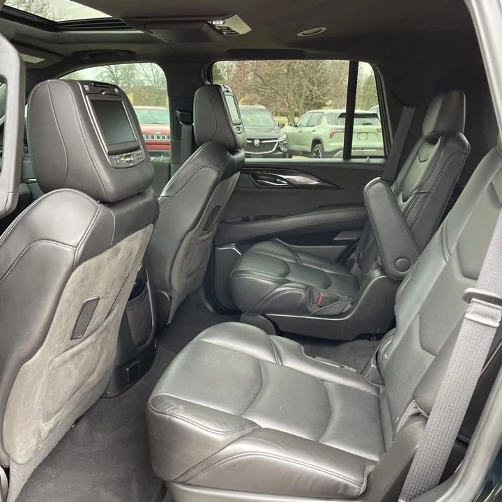 2019 Cadillac Escalade 4th Gen - Image 15 of 16