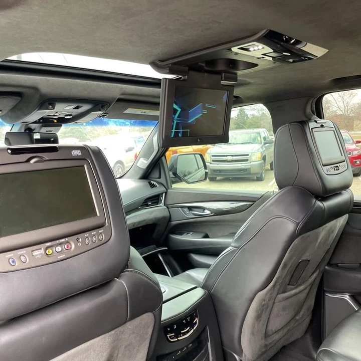 2019 Cadillac Escalade 4th Gen - Image 14 of 16
