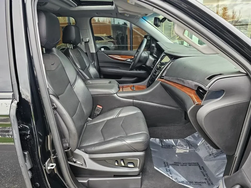 2019 Cadillac Escalade 4th Gen - Image 11 of 20