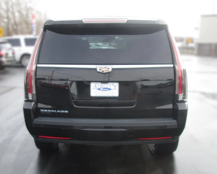 2019 Cadillac Escalade 4th Gen - Image 8 of 17