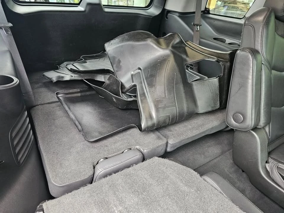 2019 Cadillac Escalade 4th Gen - Image 13 of 20