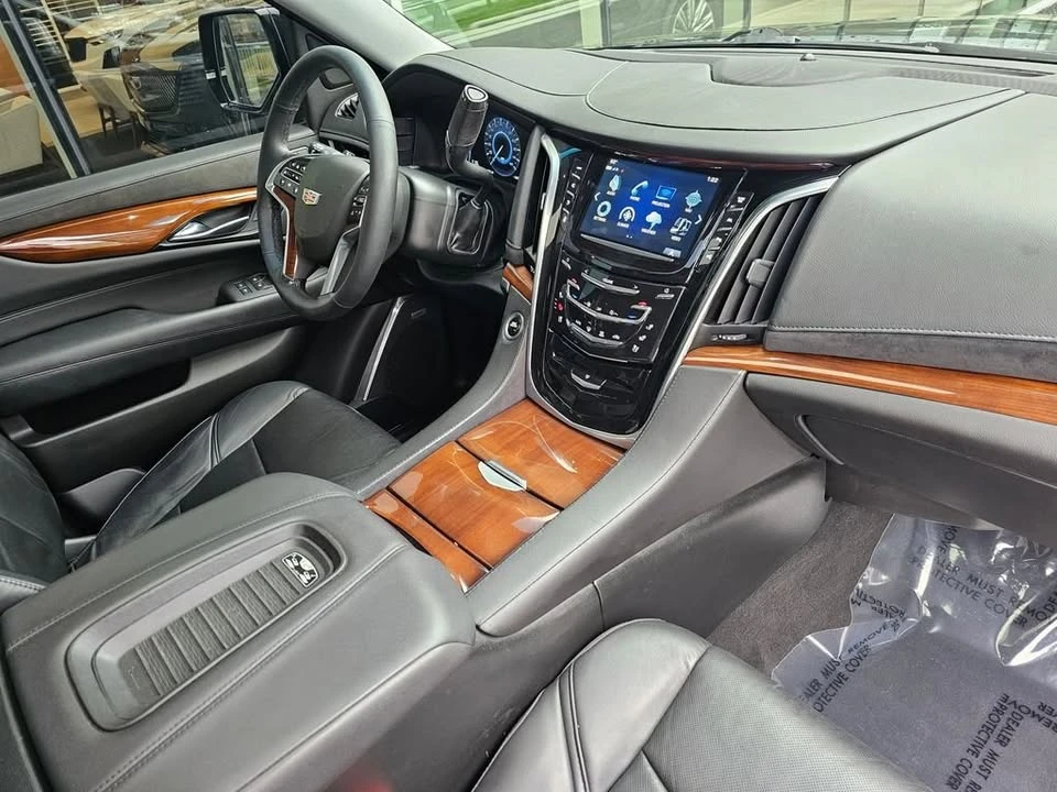 2019 Cadillac Escalade 4th Gen - Image 10 of 20