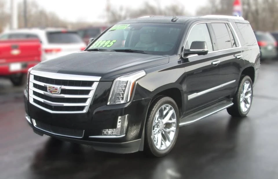 2019 Cadillac Escalade 4th Gen - Image 2 of 17