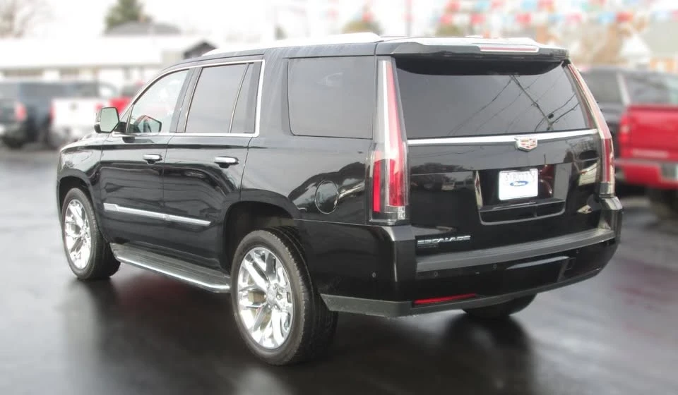 2019 Cadillac Escalade 4th Gen - Image 4 of 17