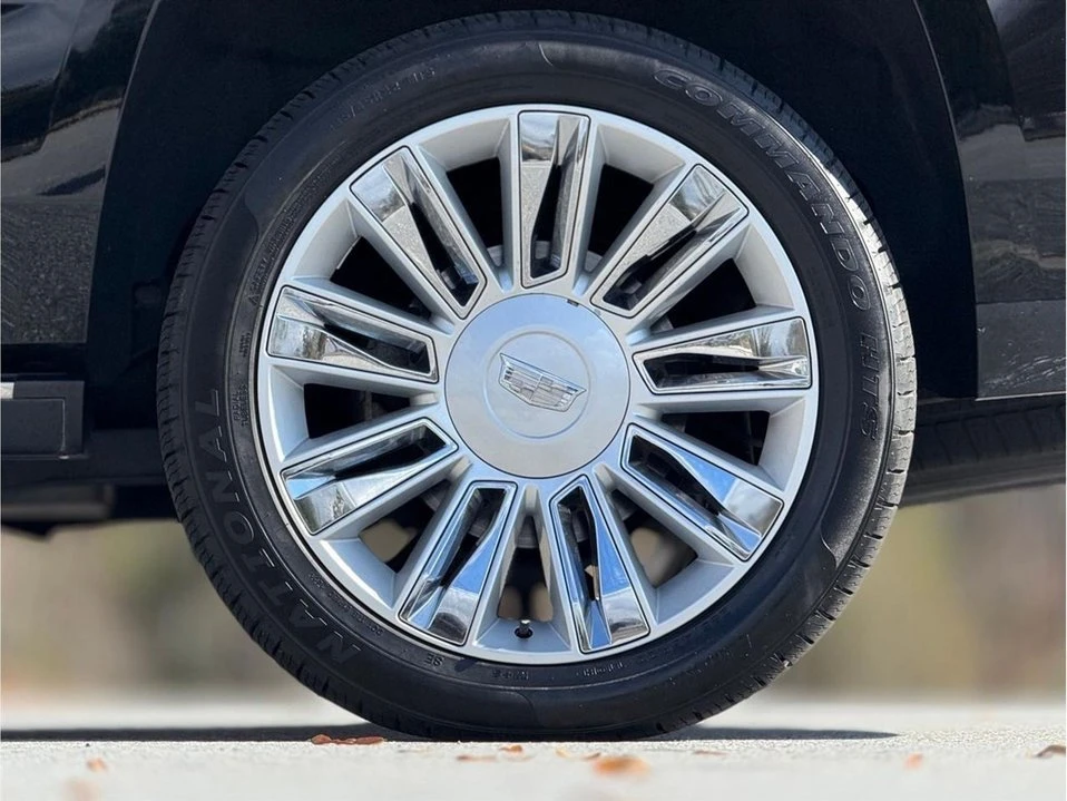 2019 Cadillac Escalade 4th Gen - Image 18 of 20