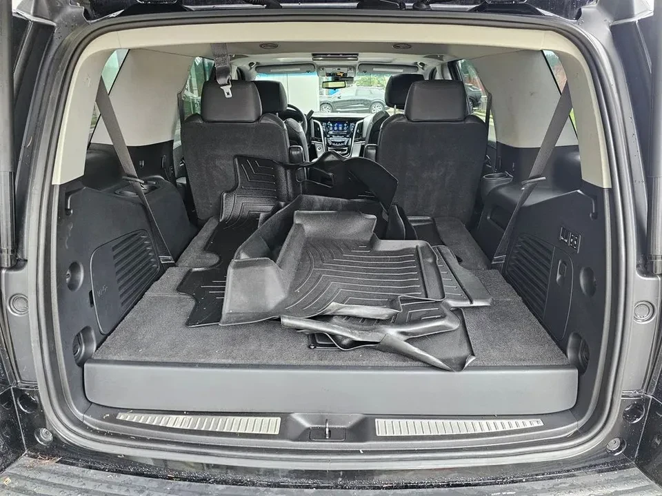 2019 Cadillac Escalade 4th Gen - Image 14 of 20