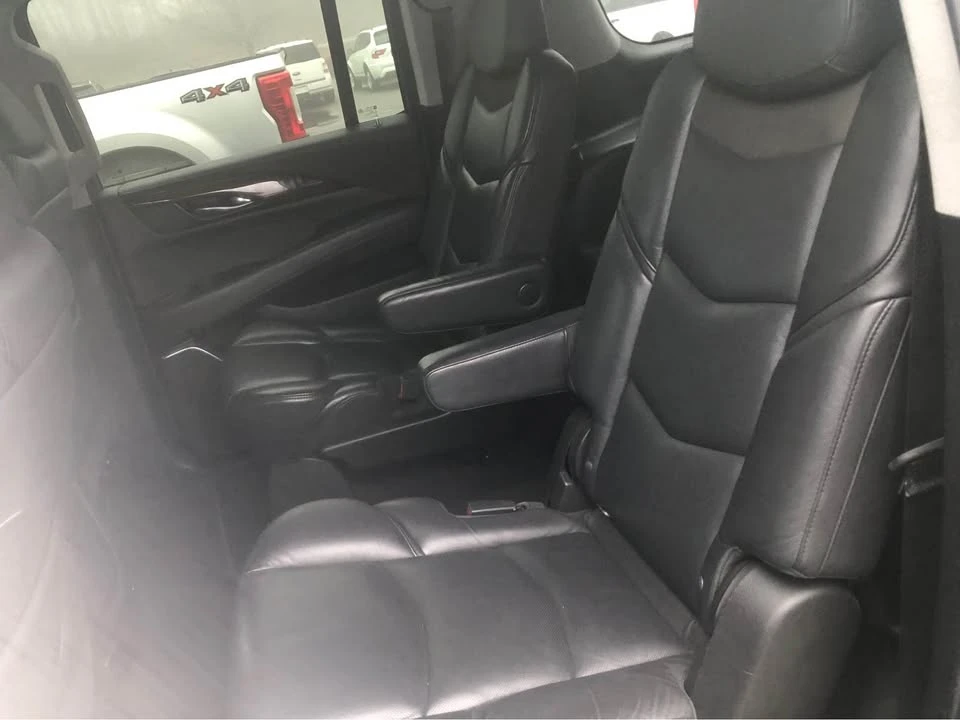 2019 Cadillac Escalade 4th Gen - Image 9 of 12