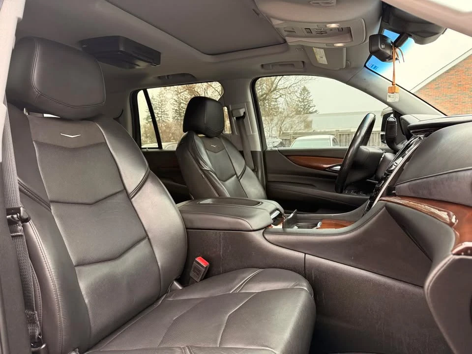 2019 Cadillac Escalade 4th Gen - Image 10 of 20