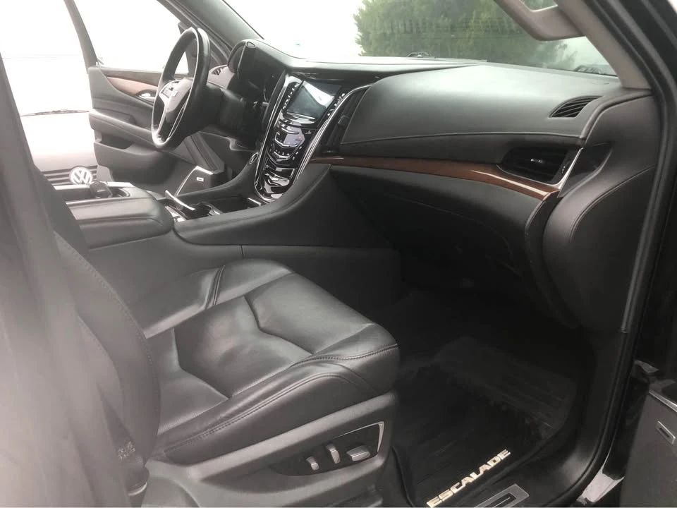 2019 Cadillac Escalade 4th Gen - Image 7 of 12
