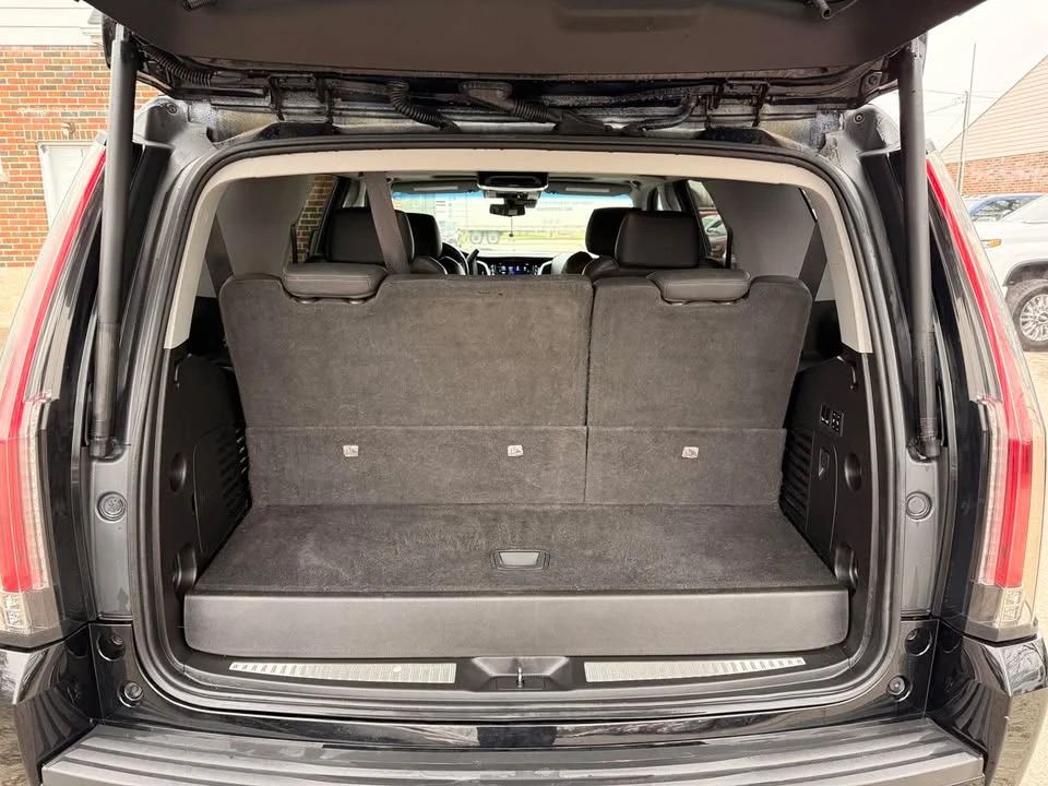 2019 Cadillac Escalade 4th Gen - Image 14 of 20