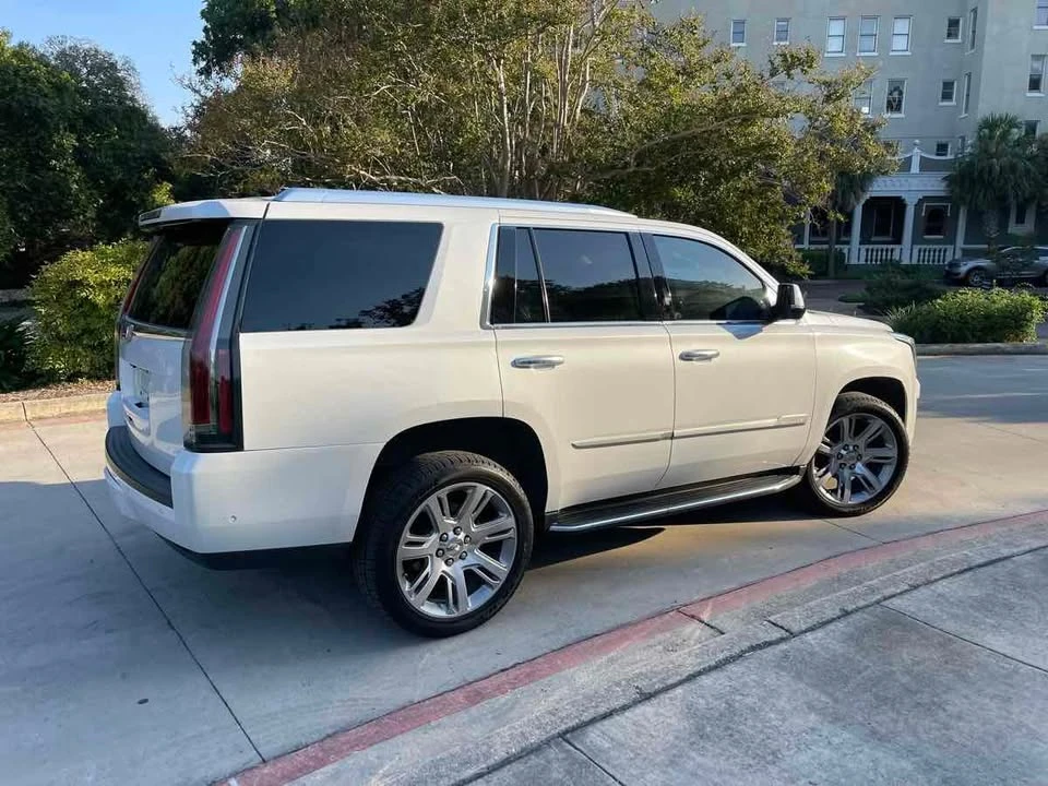 2019 Cadillac Escalade 4th Gen - Image 2 of 20