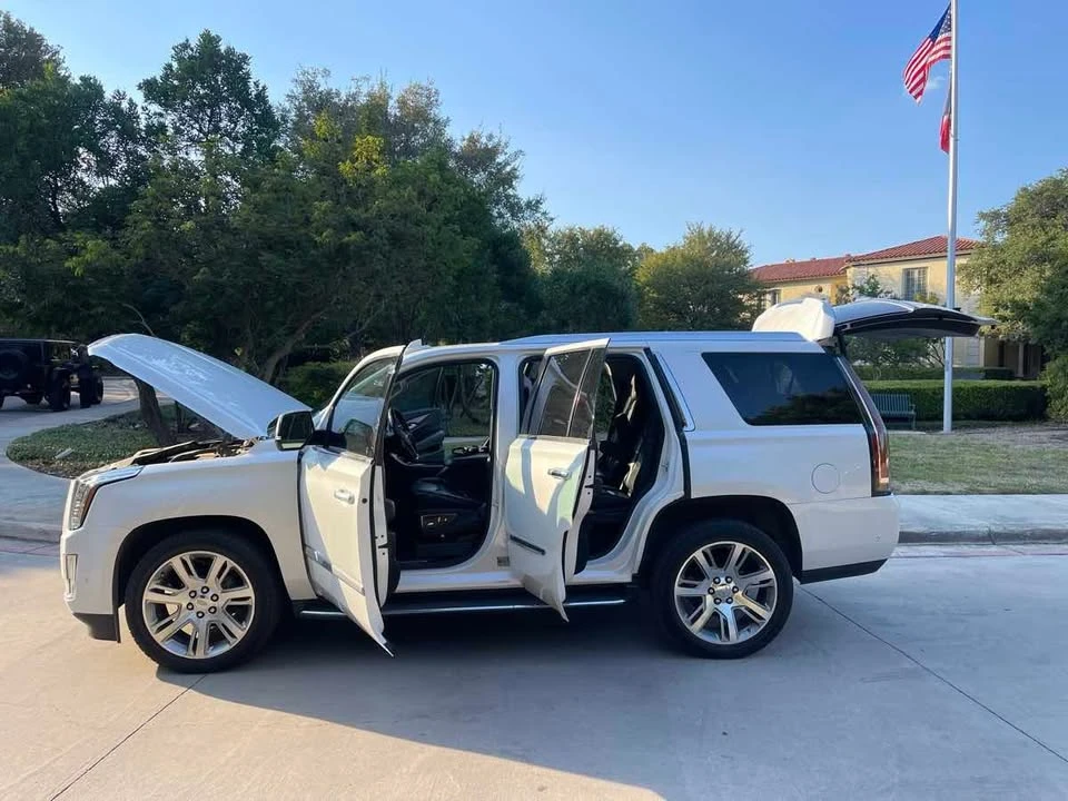 2019 Cadillac Escalade 4th Gen - Image 11 of 20