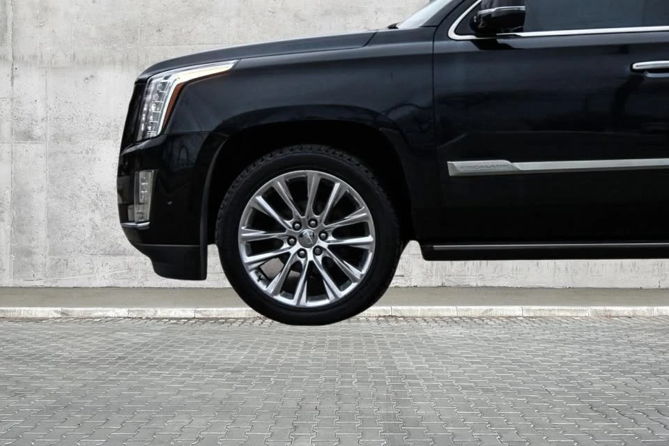 2019 Cadillac Escalade 4th Gen - Image 10 of 10