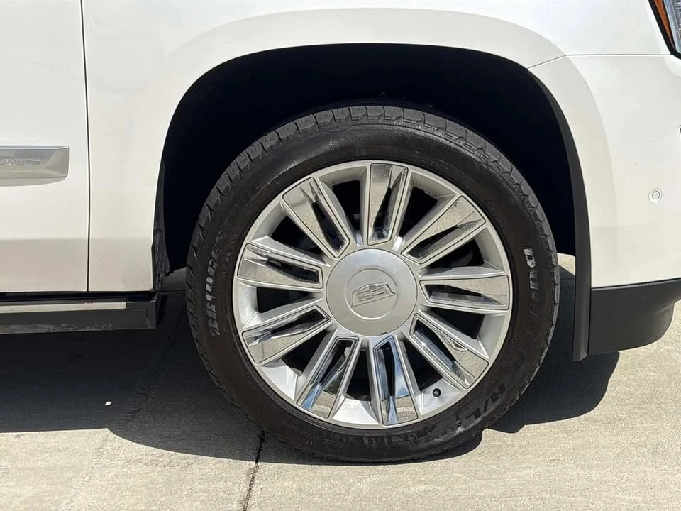 2019 Cadillac Escalade 4th Gen - Image 9 of 20