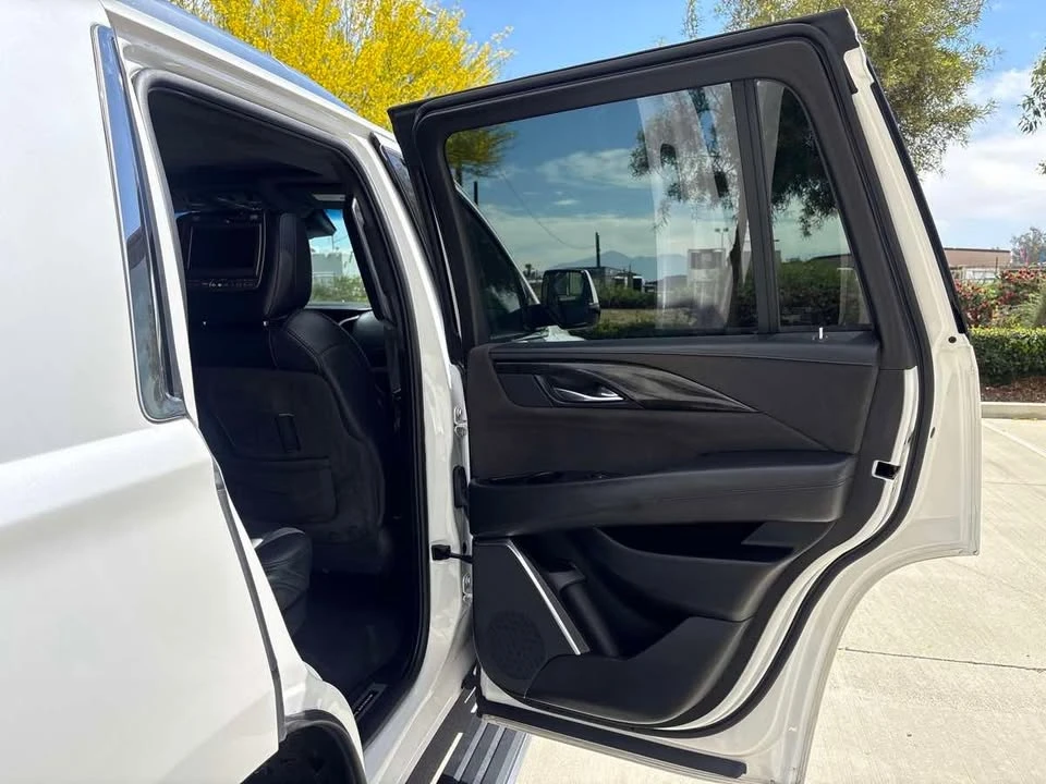 2019 Cadillac Escalade 4th Gen - Image 17 of 20