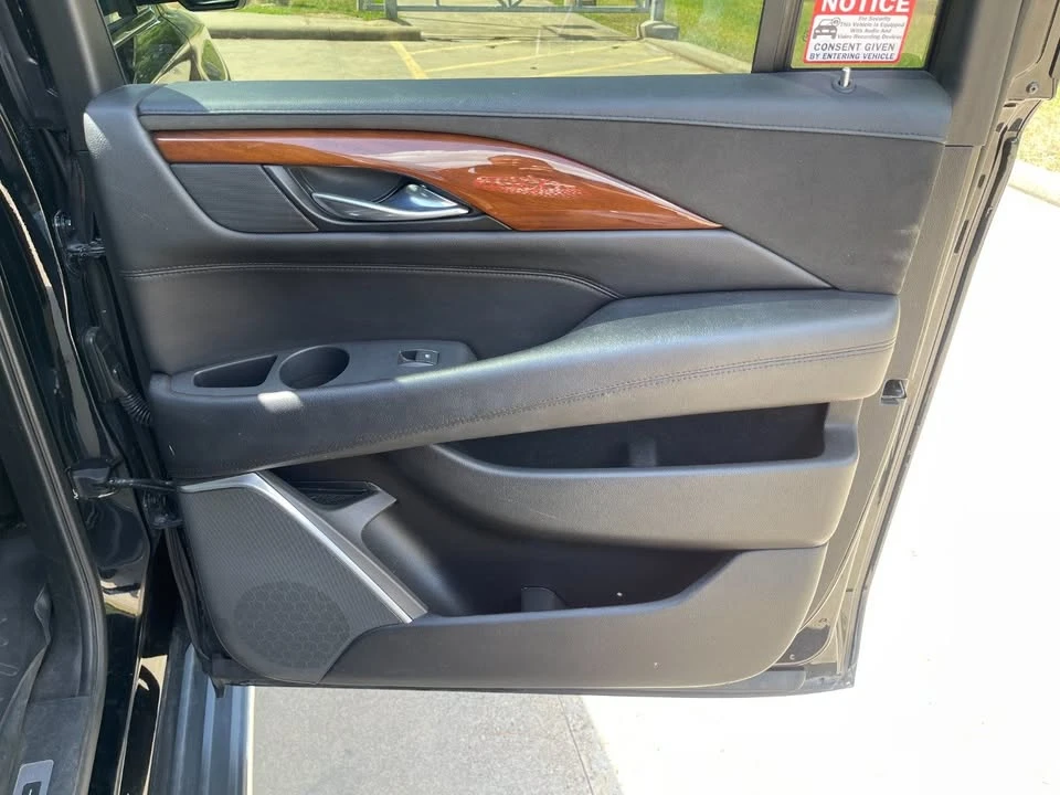 2019 Cadillac Escalade 4th Gen - Image 15 of 20