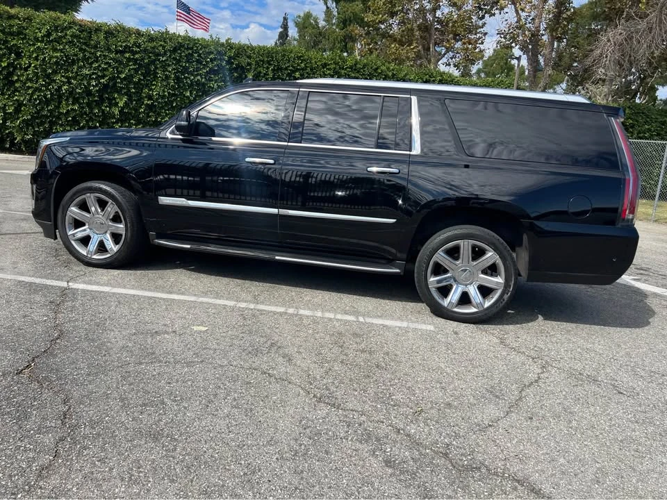 2019 Cadillac Escalade 4th Gen - Image 6 of 11