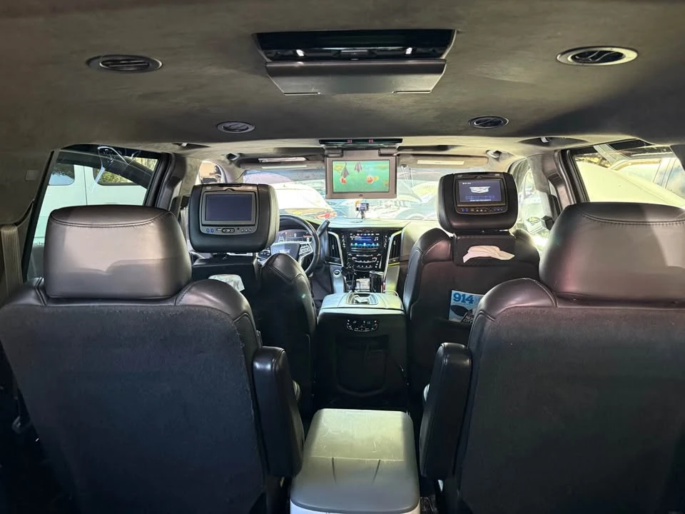 2019 Cadillac Escalade 4th Gen - Image 2 of 6