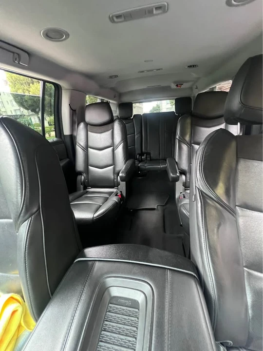 2019 Cadillac Escalade 4th Gen - Image 5 of 5