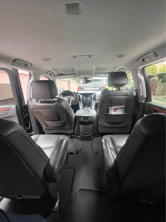 2019 Cadillac Escalade 4th Gen - Image 4 of 5