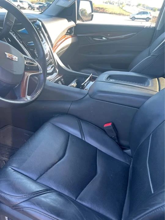 2019 Cadillac Escalade 4th Gen - Image 4 of 6