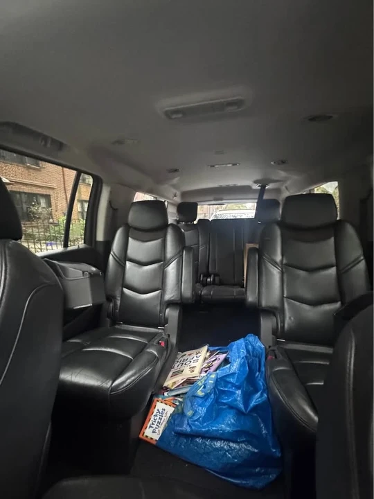2019 Cadillac Escalade 4th Gen - Image 2 of 4