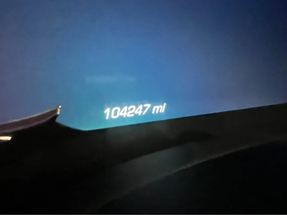 2019 Cadillac Escalade 4th Gen - Image 10 of 13