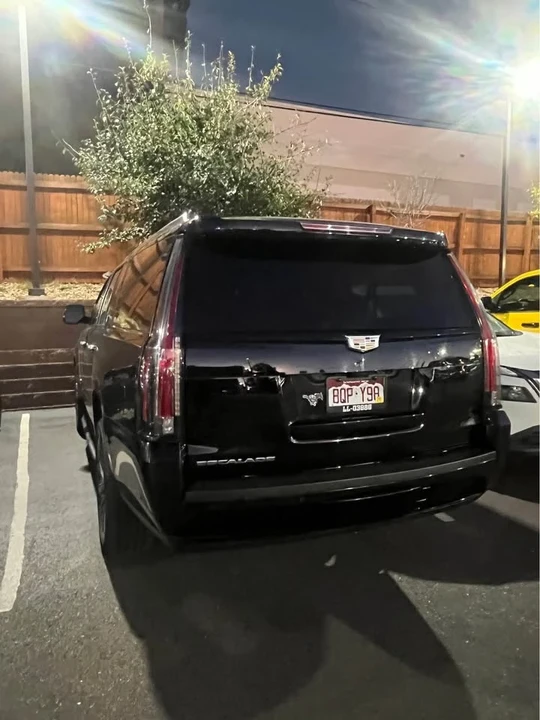 2019 Cadillac Escalade 4th Gen - Image 2 of 13