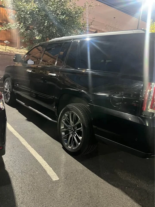 2019 Cadillac Escalade 4th Gen - Image 4 of 13