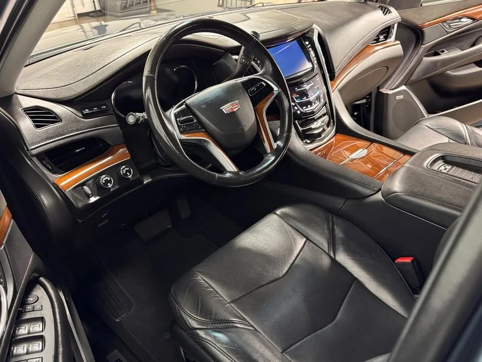 2019 Cadillac Escalade 4th Gen - Image 10 of 19