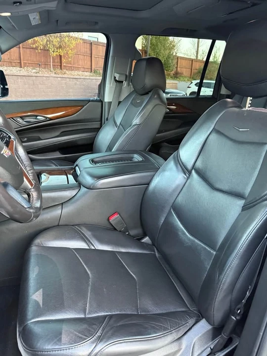 2019 Cadillac Escalade 4th Gen - Image 2 of 4
