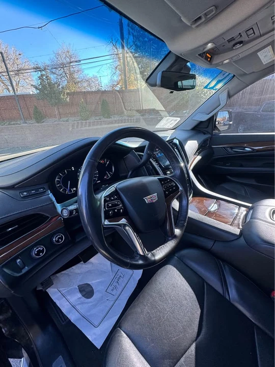 2019 Cadillac Escalade 4th Gen - Image 12 of 15