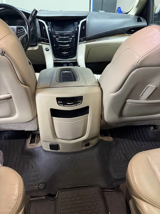 2019 Cadillac Escalade 4th Gen - Image 19 of 19