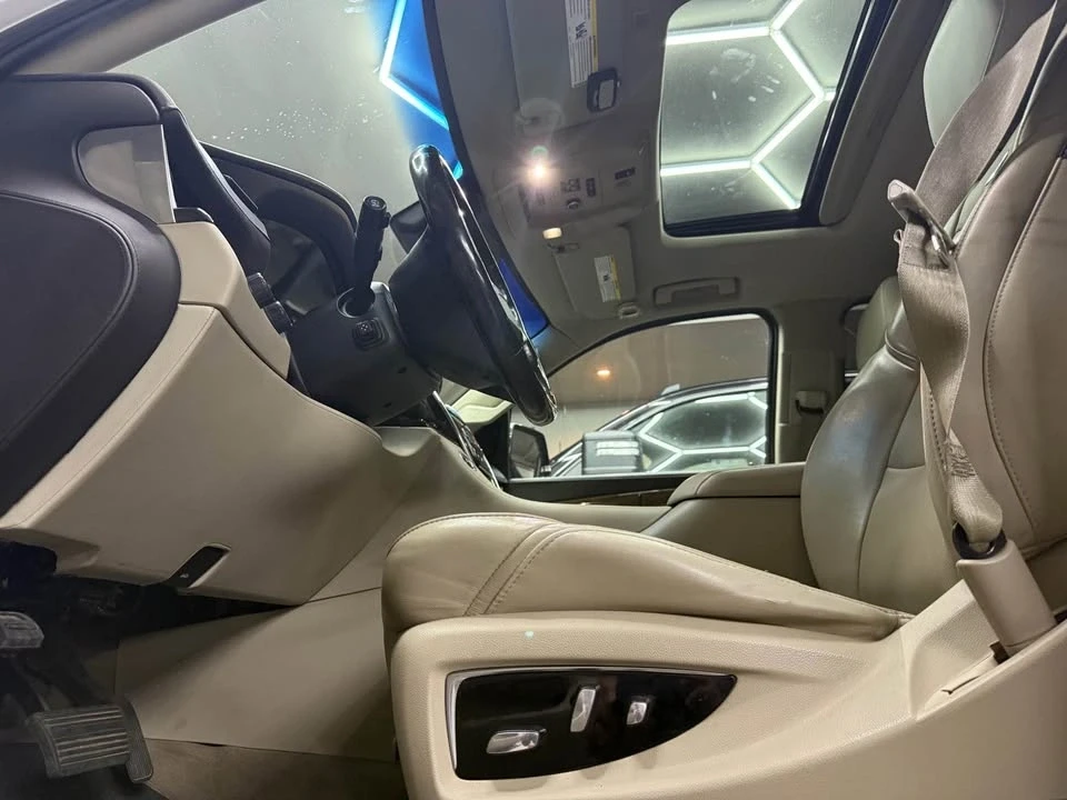 2019 Cadillac Escalade 4th Gen - Image 13 of 19